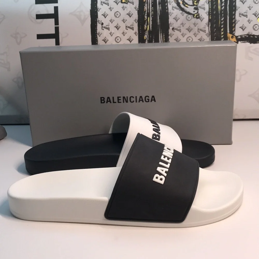 Balenciaga Men’s Logo Mismatched Slide Sandals | Size 8 | New Authentic
